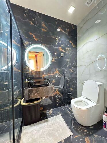6 otaqlı həyət evi/bağ evi - Şüvəlan q. - 500 m² (26)