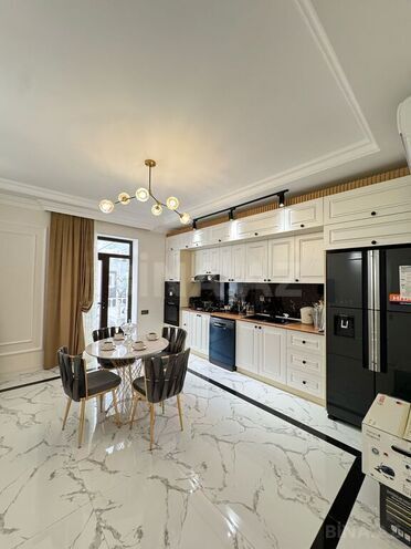 6 otaqlı həyət evi/bağ evi - Şüvəlan q. - 500 m² (23)