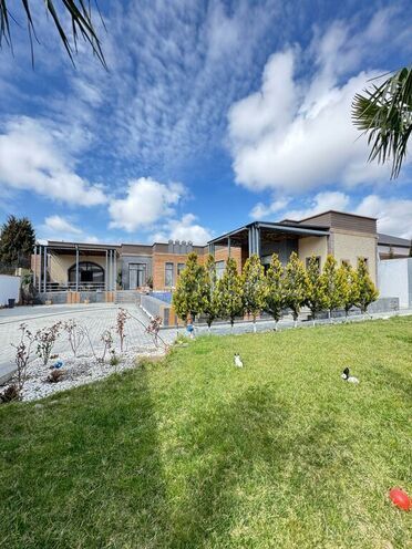 5 otaqlı həyət evi/bağ evi - Şüvəlan q. - 300 m² (2)