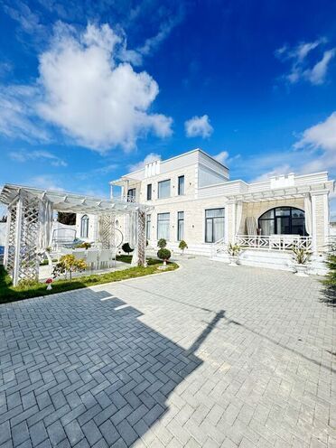 Satılır 5 otaqlı həyət evi/bağ evi 260 m², Şüvəlan q., photo 1 from 23