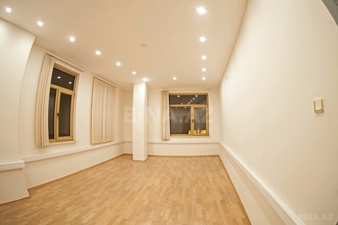 Объект - м. Ичеришехер - 300 м² (12)