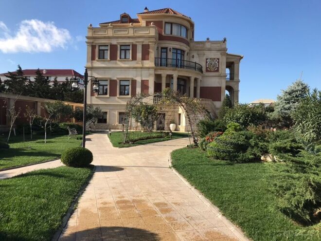 9 otaqlı həyət evi/bağ evi - Xəzər r. - 1000 m² (1)