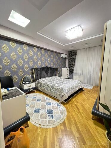 Продаётся 3-комн. новостройка 120 м², м. Нефтчиляр, photo 13 from 19