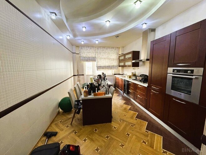 3 otaqlı yeni tikili - Nizami m. - 135 m² (8)