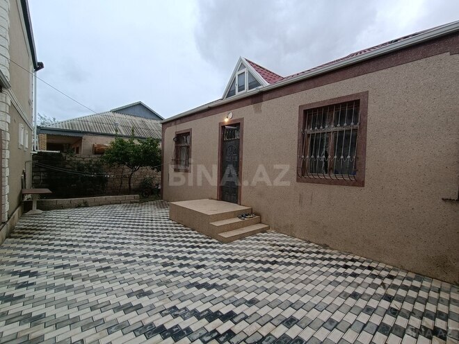 3 otaqlı həyət evi/bağ evi - Zığ q. - 100 m² (22)