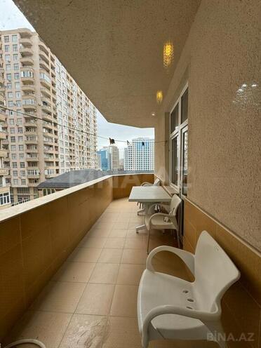 4-комн. новостройка - м. 8 ноября - 200 м² (3)