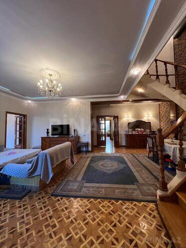 10 otaqlı həyət evi/bağ evi - Xırdalan - 950 m² (17)