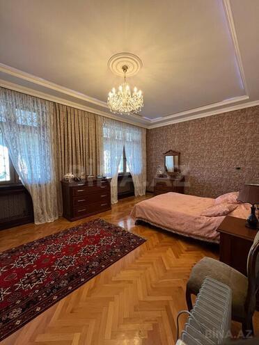 10 otaqlı həyət evi/bağ evi - Xırdalan - 950 m² (13)