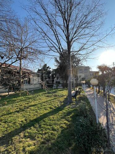 10 otaqlı həyət evi/bağ evi - Xırdalan - 950 m² (8)