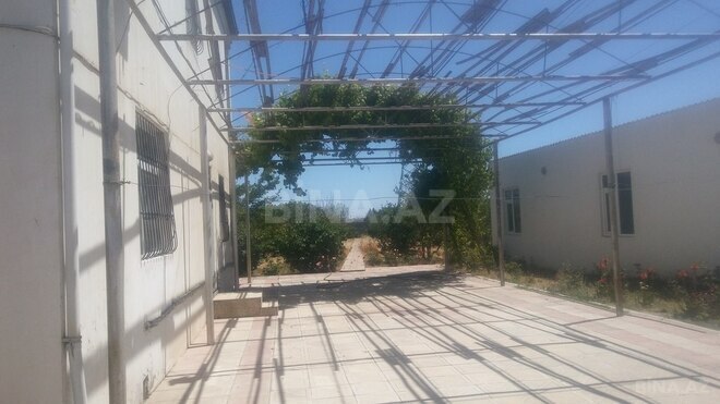 8 otaqlı həyət evi/bağ evi - Kürdəxanı q. - 400 m² (8)