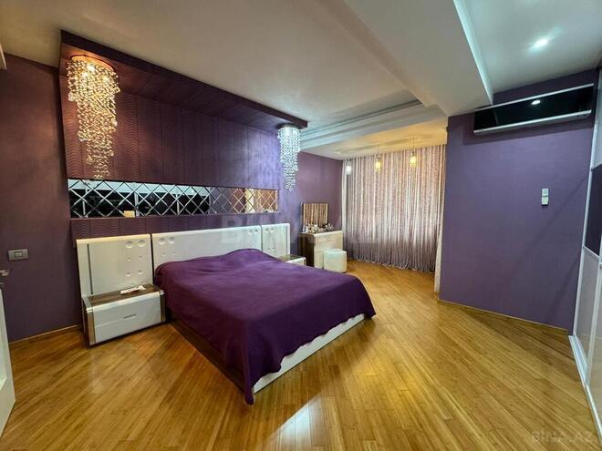 4-комн. новостройка - м. 8 ноября - 200 м² (1)