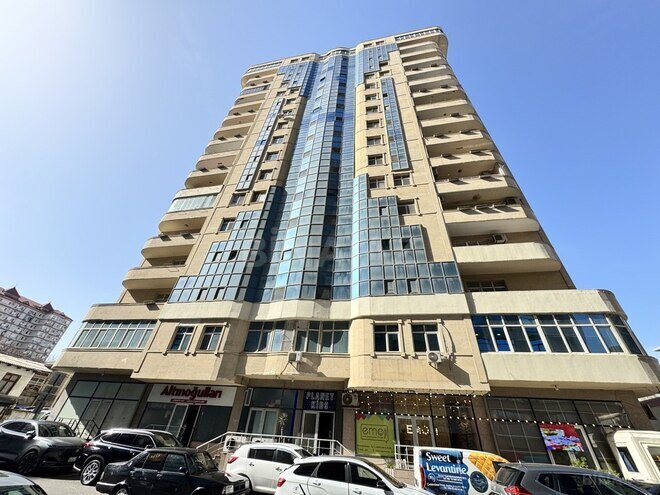 3 otaqlı yeni tikili - Nizami m. - 128 m² (1)
