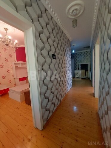 4 otaqlı həyət evi/bağ evi - Biləcəri q. - 240 m² (2)