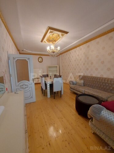 4 otaqlı həyət evi/bağ evi - Biləcəri q. - 240 m² (16)