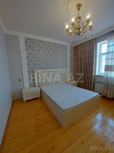 4 otaqlı həyət evi/bağ evi - Biləcəri q. - 240 m² (8)