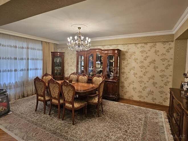 3 otaqlı yeni tikili - İnşaatçılar m. - 130 m² (2)