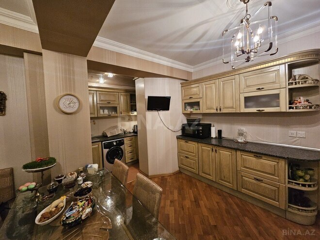 3 otaqlı yeni tikili - İnşaatçılar m. - 130 m² (7)