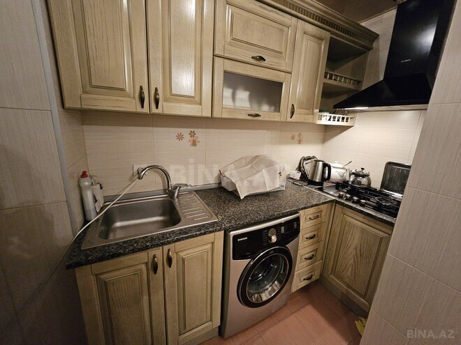 3 otaqlı yeni tikili - İnşaatçılar m. - 130 m² (8)