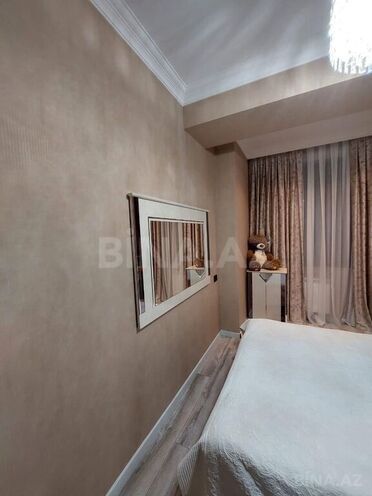 5 otaqlı həyət evi/bağ evi - Zabrat q. - 150 m² (19)
