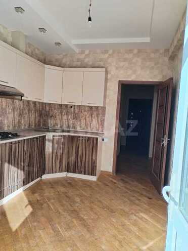 5 otaqlı həyət evi/bağ evi - Zabrat q. - 150 m² (16)