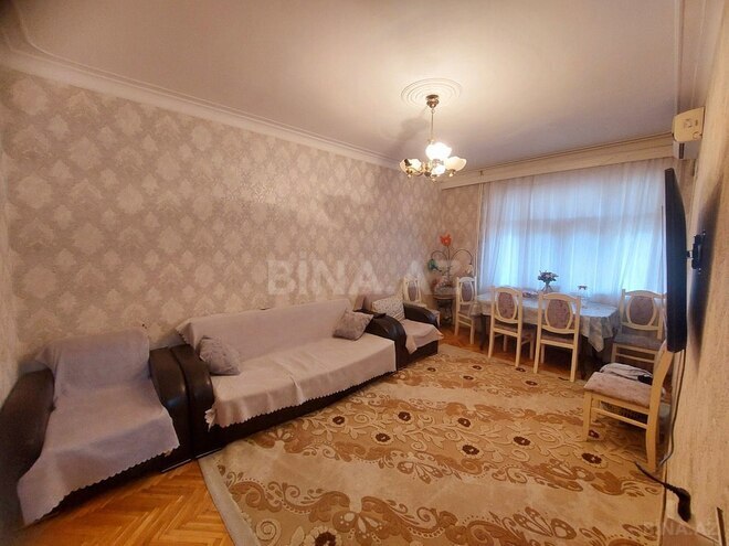 3-комн. вторичка - м. Азадлыг проспекти - 75 м² (2)