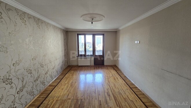 3-комн. вторичка - м. Кара Караев - 70 м² (1)