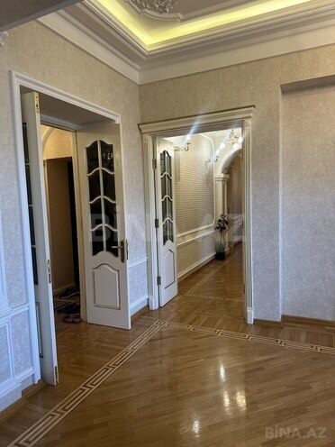 5-комн. вторичка - м. 28 мая - 200 м² (10)
