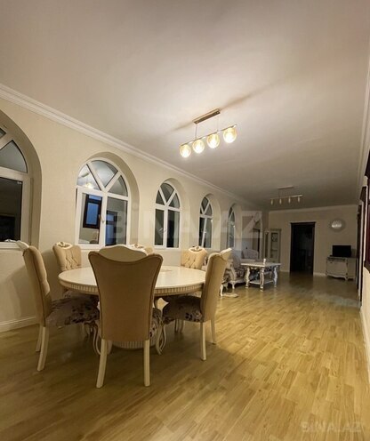 6 otaqlı həyət evi/bağ evi - Novxanı q. - 300 m² (19)