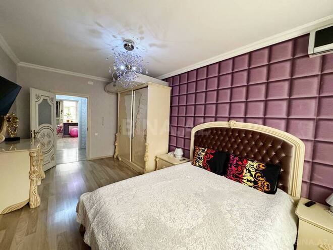 5 otaqlı köhnə tikili - 8-ci mikrorayon q. - 125 m² (10)