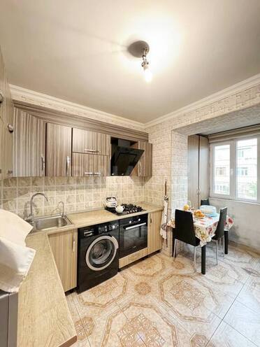 5 otaqlı köhnə tikili - 8-ci mikrorayon q. - 125 m² (11)