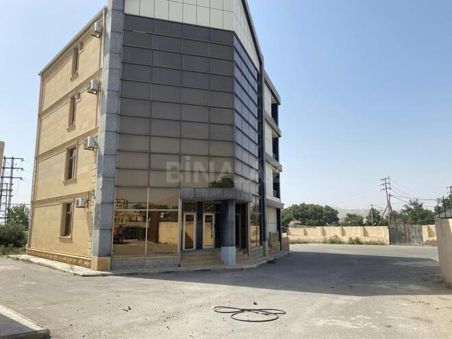 Obyekt - Lökbatan q. - 700 m² (1)