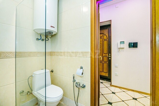 3-комн. вторичка - м. Сахил - 100 м² (12)