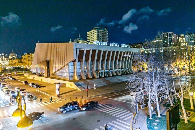 İcarəyə verilir 5 otaqlı köhnə tikili 275 m², 28 May m., photo 12 from 29