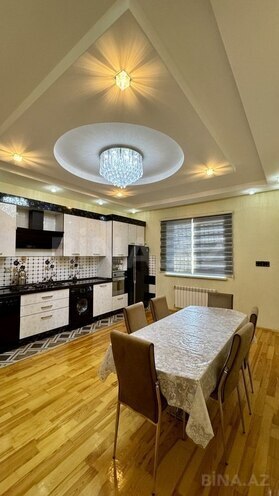 5-комн. дом/дача - пос. Пиршаги - 240 м² (5)