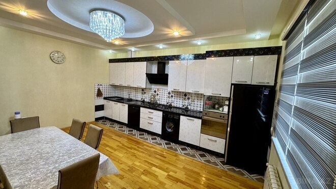 5-комн. дом/дача - пос. Пиршаги - 240 м² (4)