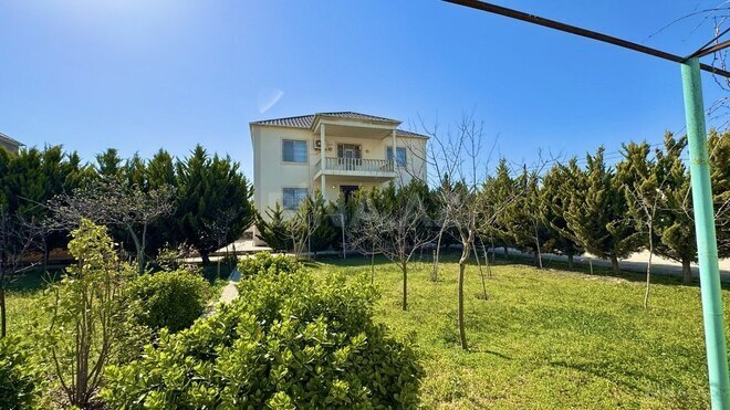 5-комн. дом/дача - пос. Пиршаги - 240 м² (1)