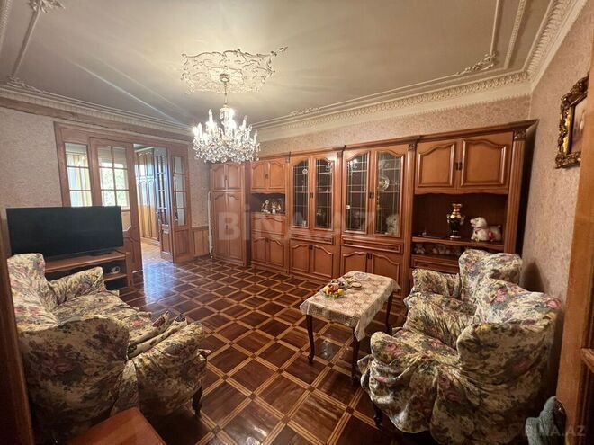 3 otaqlı köhnə tikili - Elmlər Akademiyası m. - 105 m² (2)
