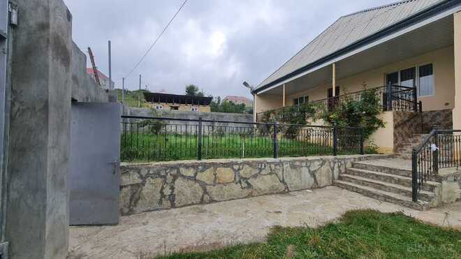 6 otaqlı həyət evi/bağ evi - Gədəbəy - 185 m² (1)