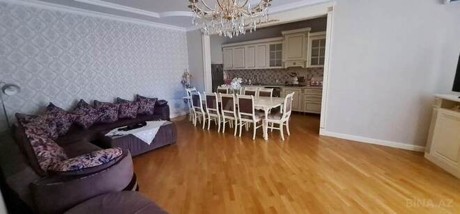 6 otaqlı həyət evi/bağ evi - Novxanı q. - 260 m² (8)