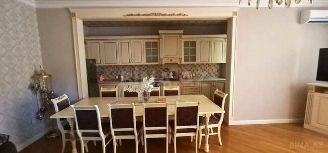 6 otaqlı həyət evi/bağ evi - Novxanı q. - 260 m² (9)