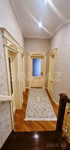 6 otaqlı həyət evi/bağ evi - Novxanı q. - 260 m² (26)