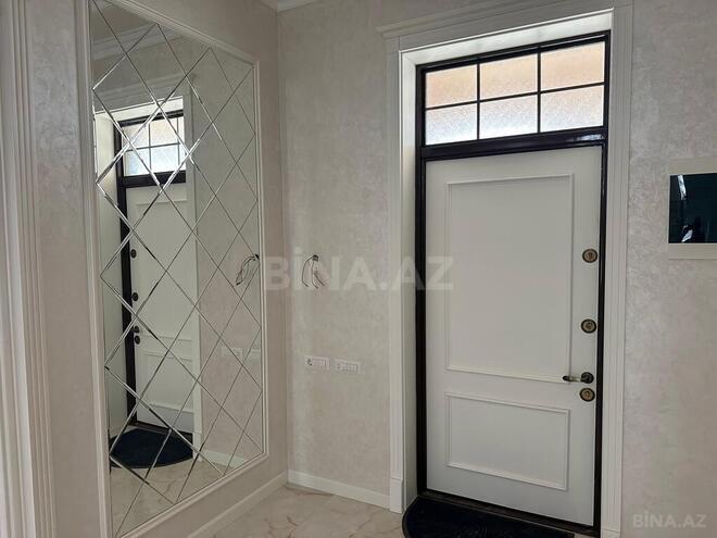 6 otaqlı həyət evi/bağ evi - Novxanı q. - 280 m² (17)