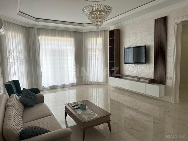 6 otaqlı həyət evi/bağ evi - Novxanı q. - 280 m² (18)