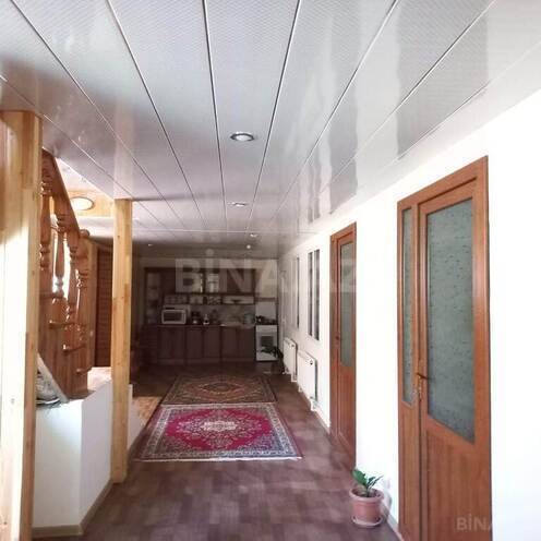 6 otaqlı həyət evi/bağ evi - Qəbələ - 200 m² (22)