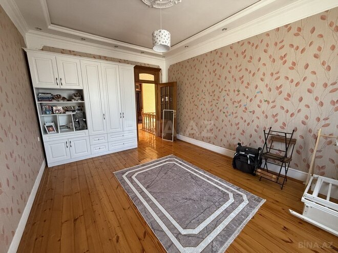6 otaqlı həyət evi/bağ evi - Mərdəkan q. - 270 m² (13)