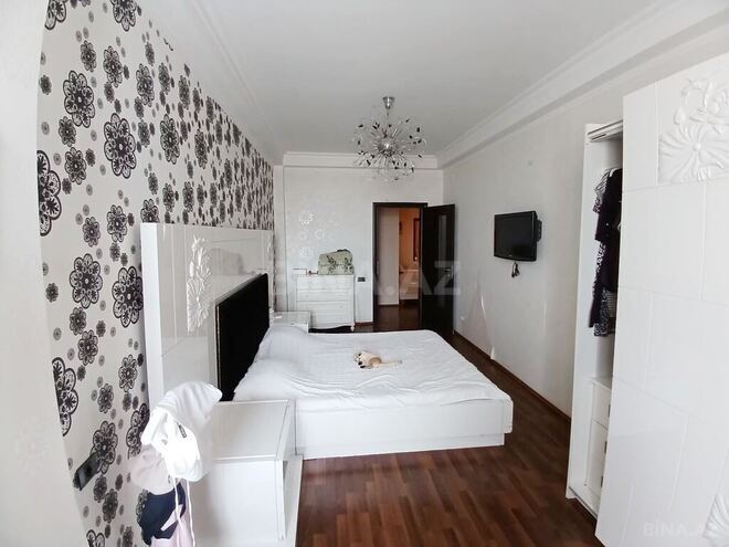 4 otaqlı yeni tikili - Şah İsmayıl Xətai m. - 172 m² (4)