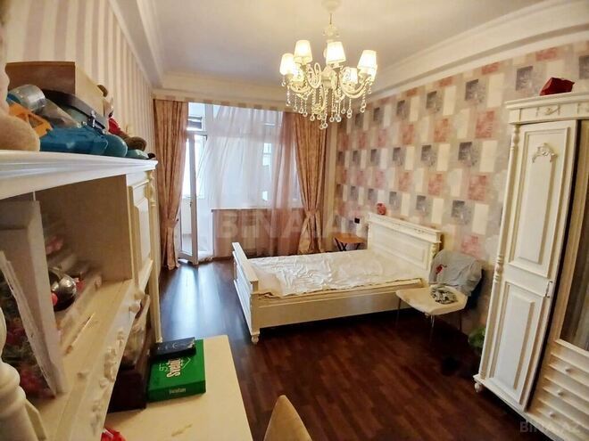 4 otaqlı yeni tikili - Şah İsmayıl Xətai m. - 172 m² (14)