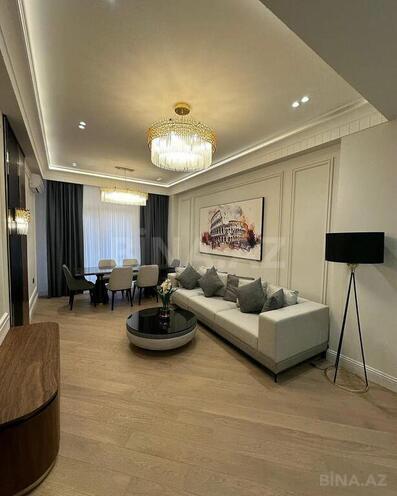 4 otaqlı yeni tikili - Şah İsmayıl Xətai m. - 181 m² (1)