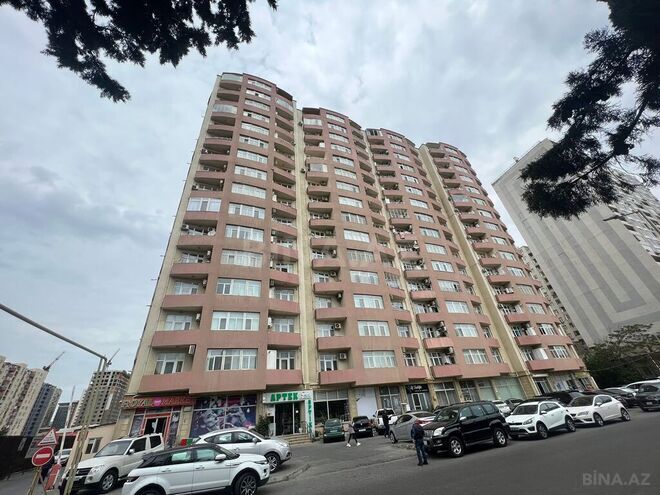8-комн. офис - м. Шах Исмаил Хатаи - 140 м² (1)
