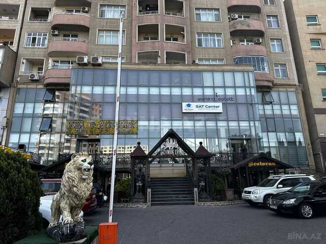 Объект - м. Элмляр Академиясы - 505 м² (1)